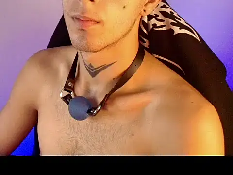dark_men1 Webcam-Show