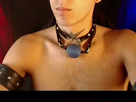 dark_men1 Show in webcam