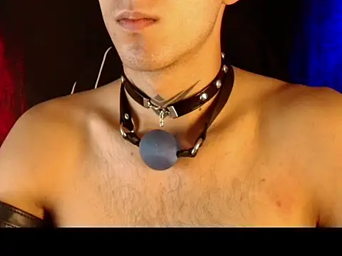 dark_men1n Webbikameraesitys