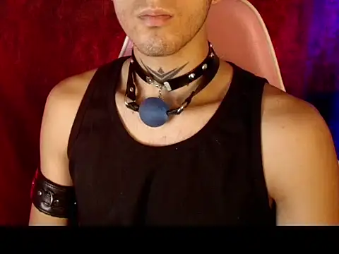 dark_men1 Show in webcam