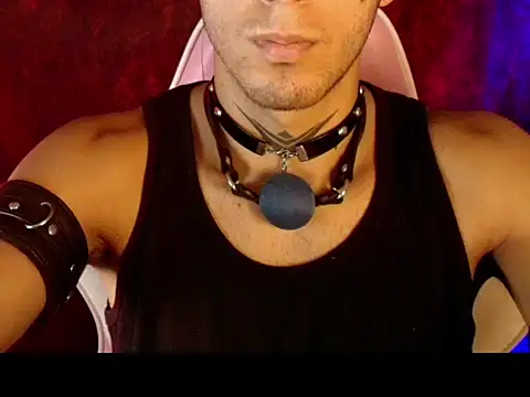 dark_men1 Show in webcam