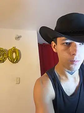 Show de dark_men1 na webcam