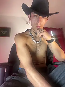 dark_men1 Show Webcam