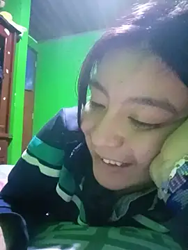 Zoe_aylor's Live XXX Chat