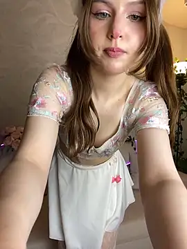 Sophia_cutegirly Webcam Show