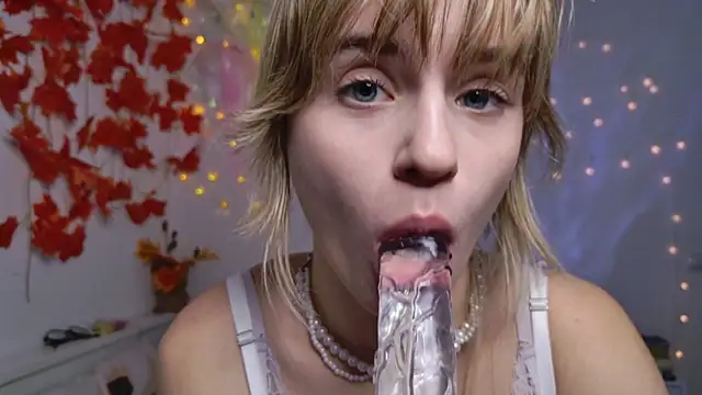 Tessa_Shy_'s Live XXX Chat