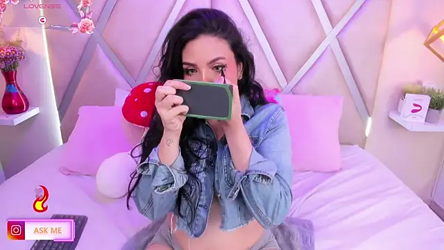 Chat XXX en directo de LilithRyder