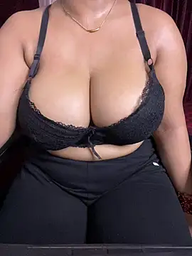 DarlingRuby's Live XXX Chat