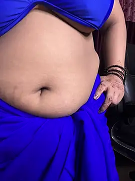 DarlingRubyのライブXXXチャット