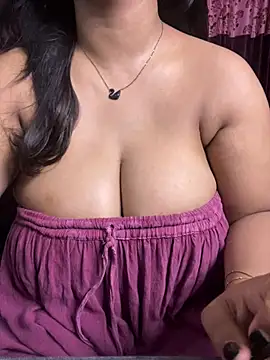 Show de DarlingRuby na webcam