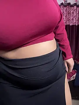 DarlingRuby Adlı Modelin Canlı XXX Sohbeti