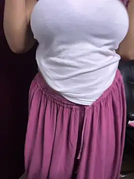 DarlingRuby Show in webcam