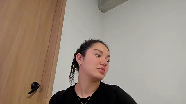 Živý XXX chat MiaRouseex