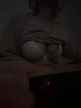 SydneySweeny69 – Naživo XXX chat