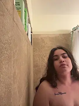 Islandmamita's Webcam Show