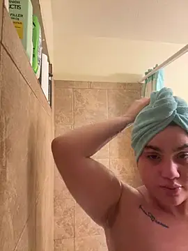 Islandmamita's Webcam Show