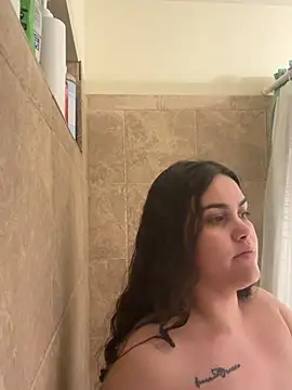 Islandmamita: διαδικτυακό σόου στην κάμερα
