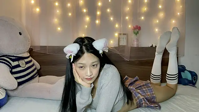 shy_pink_doll's Webcam Show