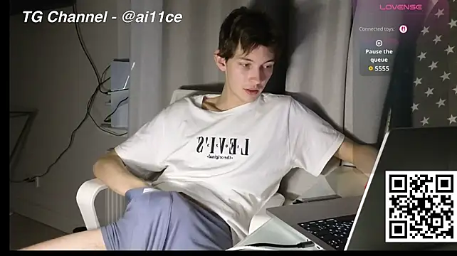 Вебкам-шоу swaggenjoyer