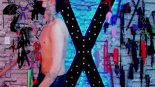 Show Webcam de Dena_BDSM