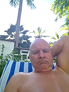 Pokazy przed kamerką – mannohmann5