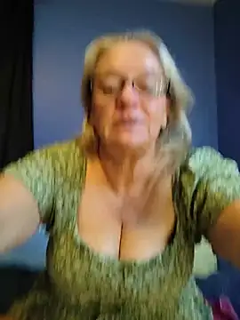 RavensLove's Webcam Show