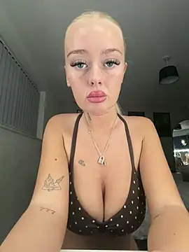 Chat XXX ao vivo de Vanillaheavennn