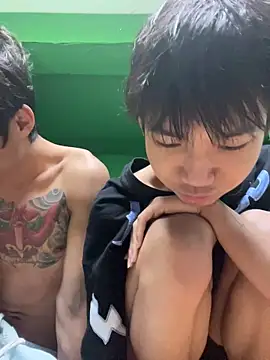 -OvO- Show in webcam