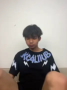 -OvO- Pertunjukan Webcam