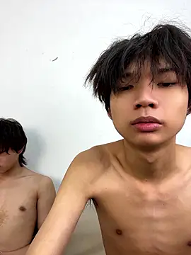 -OvO- Pertunjukan Webcam