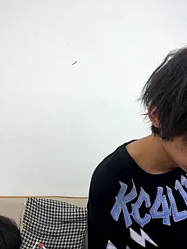 -OvO-のウェブカメラショー