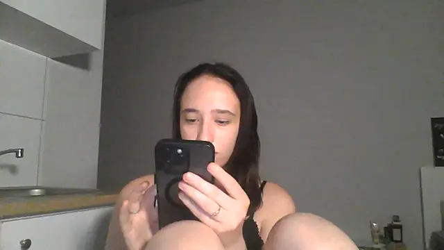 DarkMirel's Webcam Show
