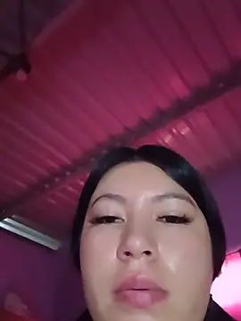 دردشة Emiily__Evans الجنسية المباشرة