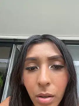 SaraDreamsss Webcam-Show