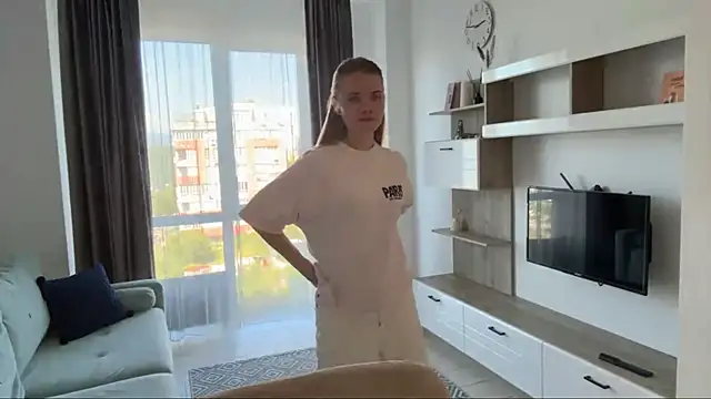 XXX chat uživo modela doana_bebriti