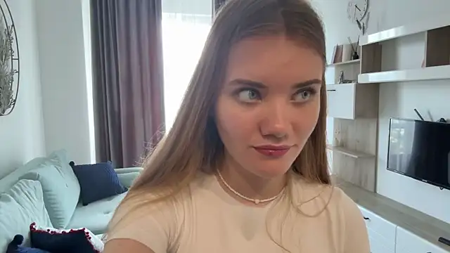 doana_bebritin Webbikameraesitys