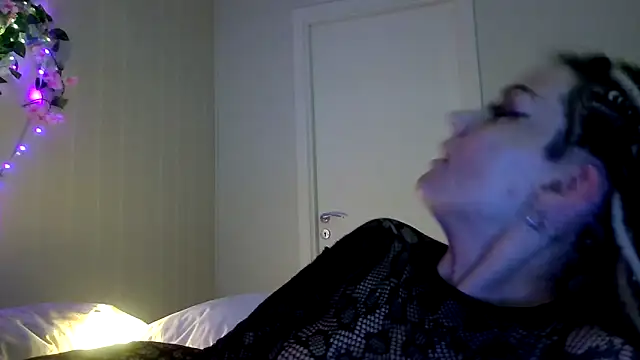 LillithVicen Webbikameraesitys