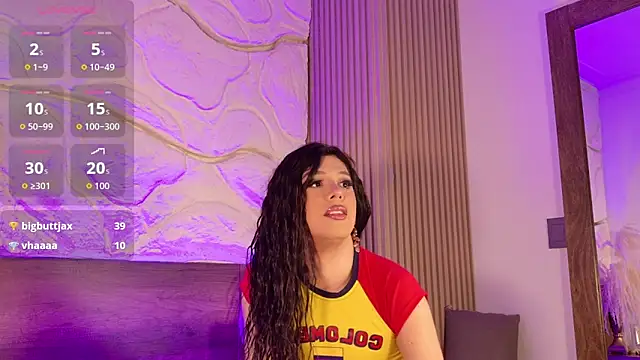 emma_dragon's Webcam Show