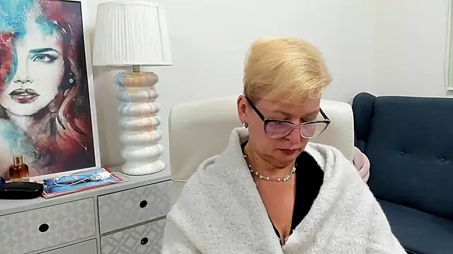 luna_xfantasy's Webcam Show
