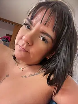 EmyiLuxe – live chatrum
