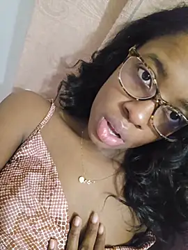 Im_Camila__ Chat XXX in diretta