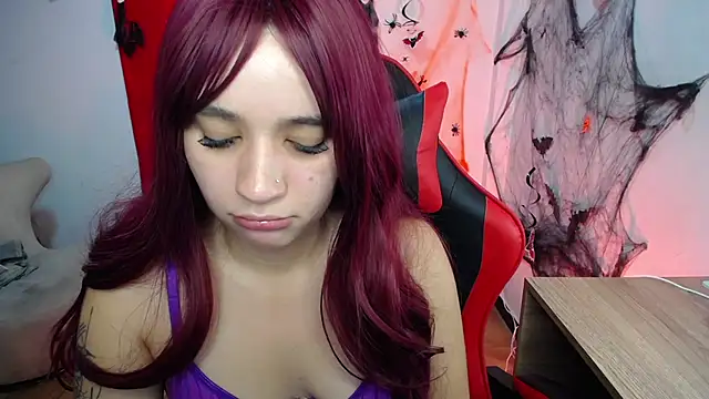 Ambar_lynn01's Webcam Show