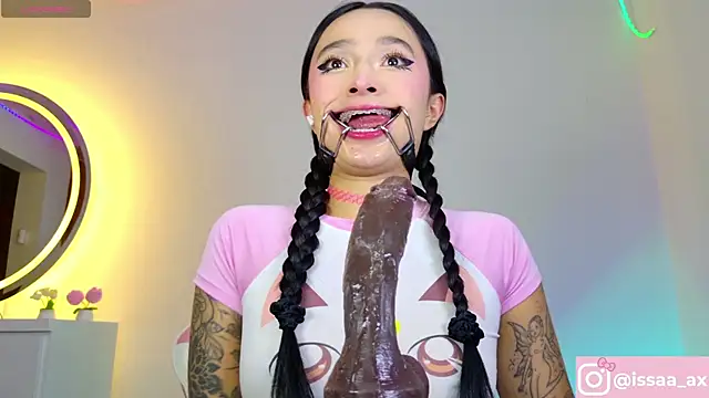 XXX chat uživo modela issa_dolly
