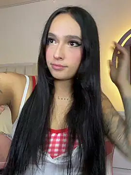 issa_dolly's Live XXX Chat