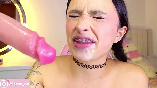 issa_dolly 라이브 XXX 채팅
