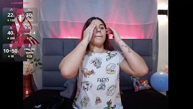 Chat +18 de Inari_Joness ao vivo