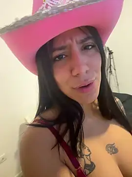 NicolleCooper Live XXX Chat