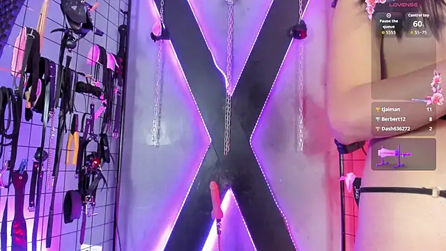 Show Webcam de LexyVenus_BDSM