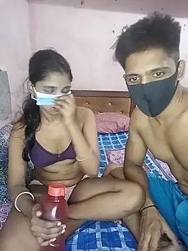 hot__sofiya__G: διαδικτυακό σόου στην κάμερα