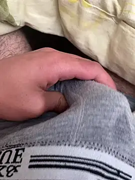 Justwomenfucker Webcam show